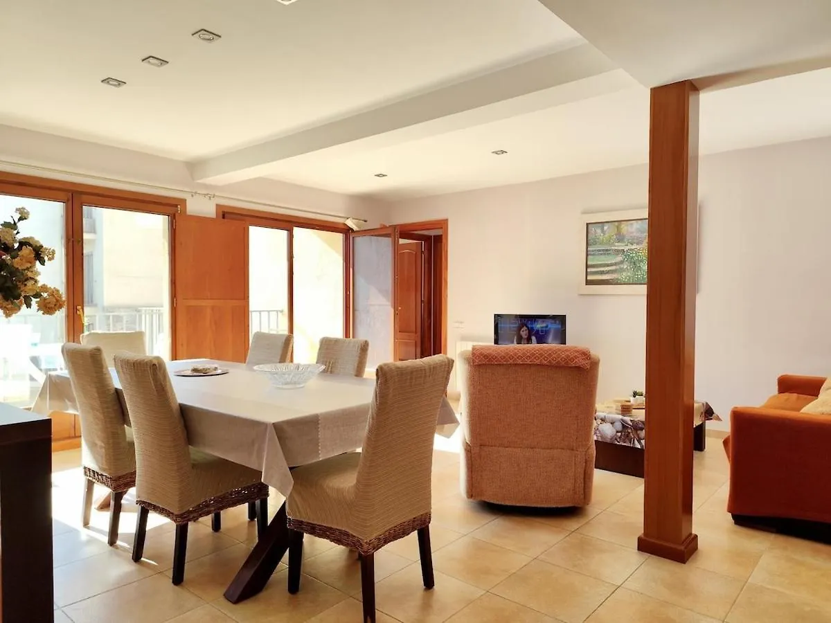 Apartment Large Floor With Communal Pool Tossa de Mar